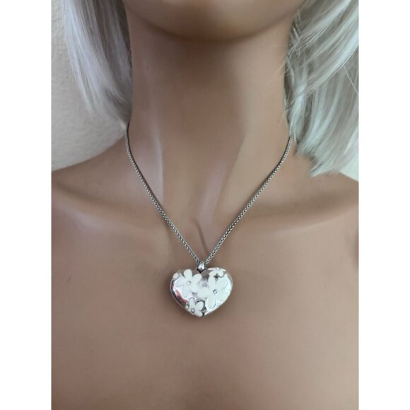 Brighton Hinged Silver Bangle Braclet with Necklace & Earrings White Flowers - Picture 7 of 11